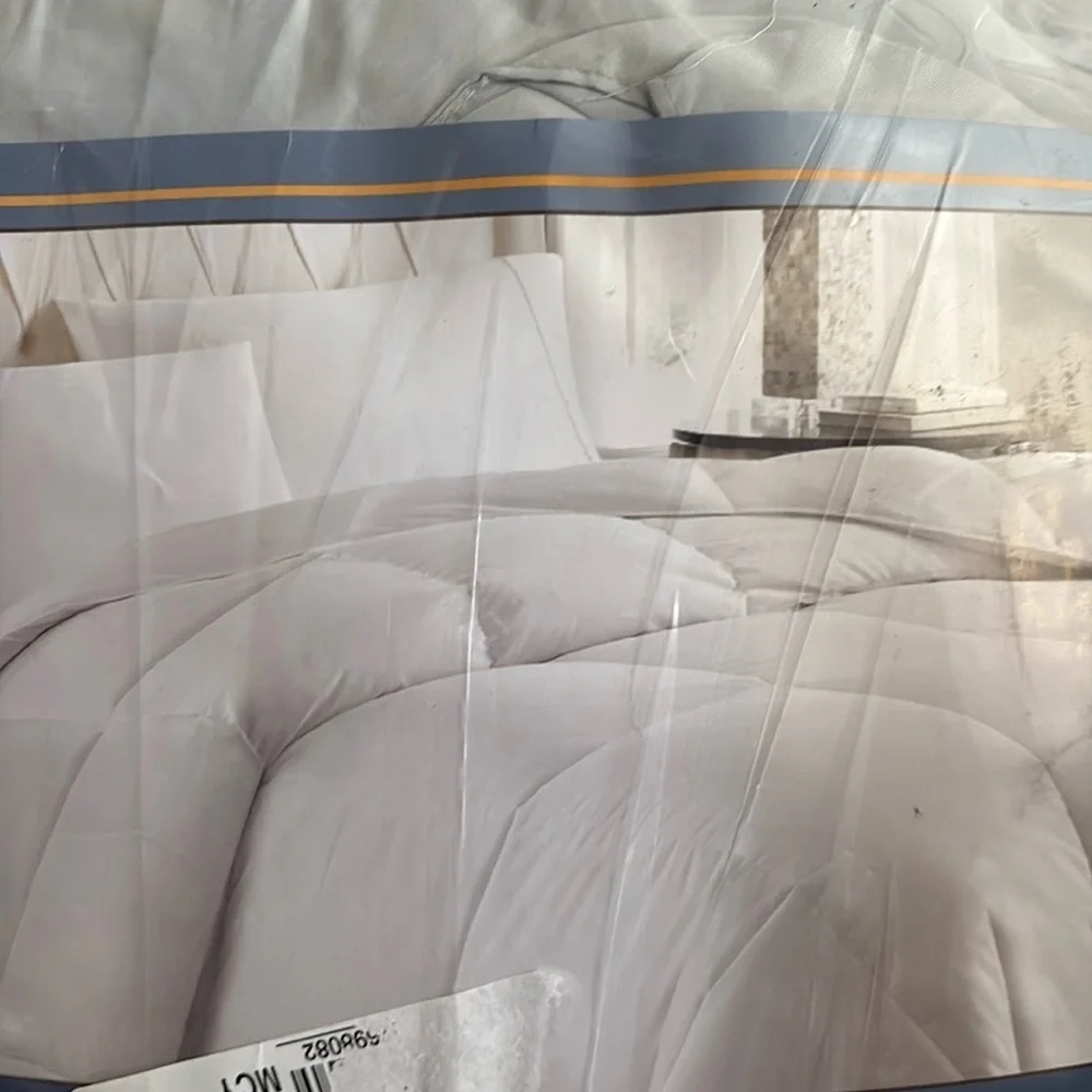 Elegant White Comforter